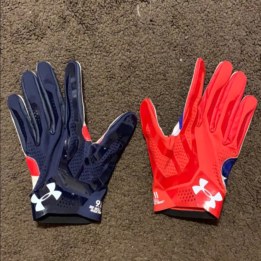 Under Armour 9/11 Football Gloves
